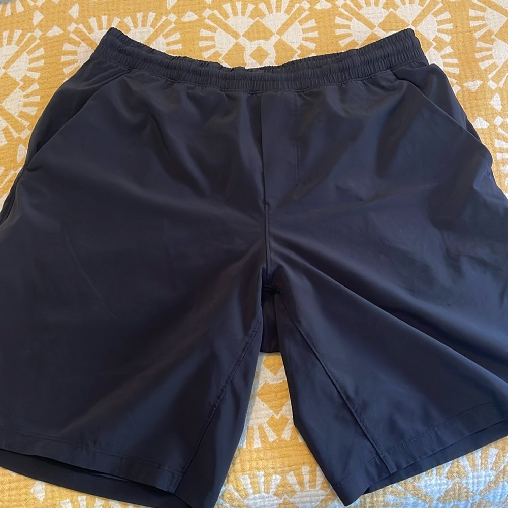 Lululemon Pacebreaker Shorts- Lined- Mens Large